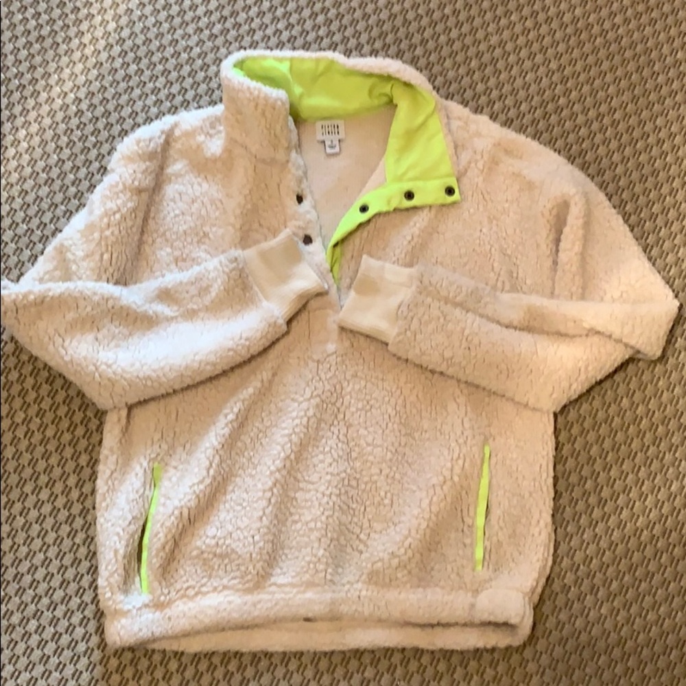 Peyton Jensen pullover